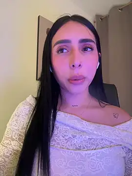 Chat +18 de IsabellaNoir_ ao vivo