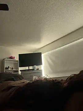 LuckyAriela's Webcam Show