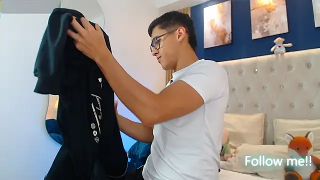 SalvadorFit 라이브 XXX 채팅