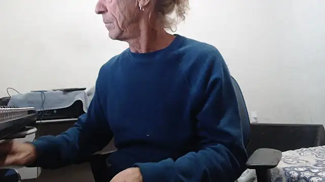 Chat +18 de corola1956 ao vivo