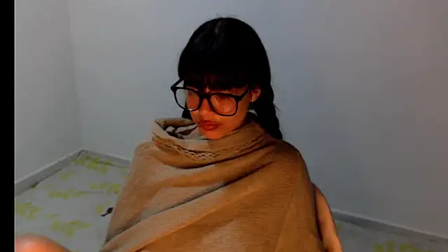 Živý XXX chat meganmiauu