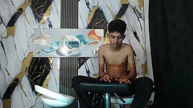 GOLDEN_2026 Webcamshow