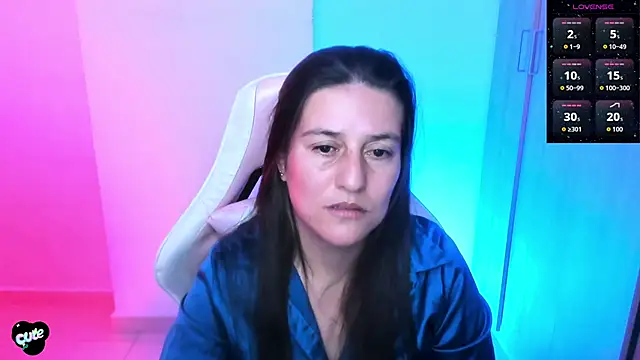 Chat +18 de Saskyaa ao vivo