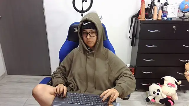Chat +18 de thomascooper7 ao vivo