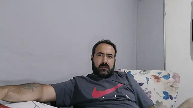 Chat XXX Live -dark-look-