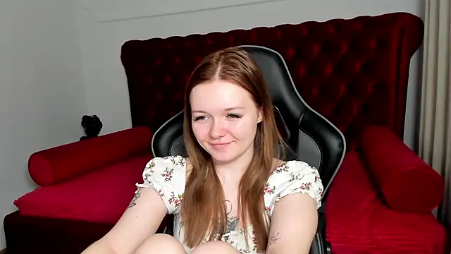 Онлайн чат XXX ElinaVale