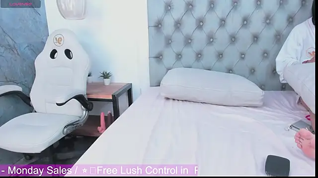 laurenn_moore live XXX chat