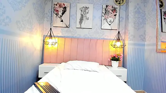 sarah_pervert XXX чат на живо