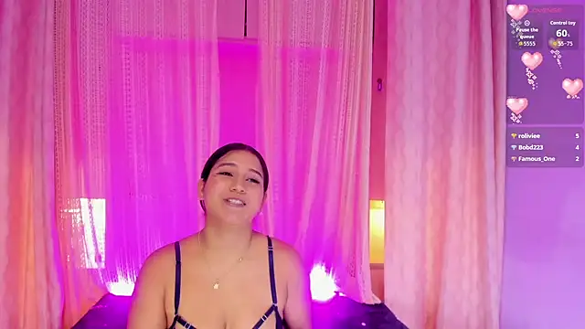 Chat +18 de CandyyMaria ao vivo