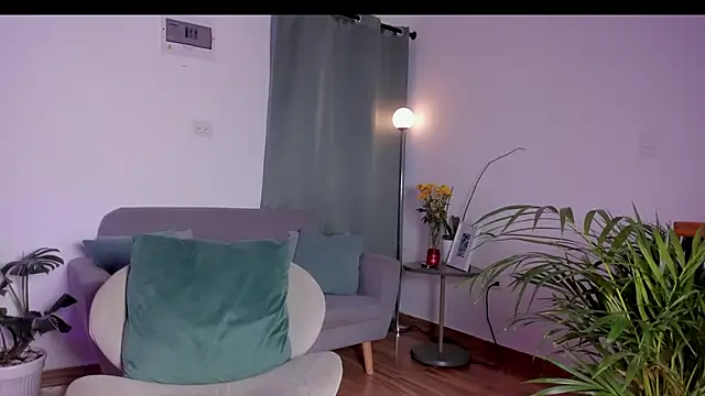 AnntoniaWood 라이브 XXX 채팅