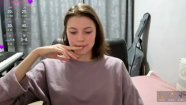 CutieAnny live XXX chat