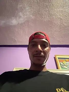 Show de DickJusGrowz na webcam
