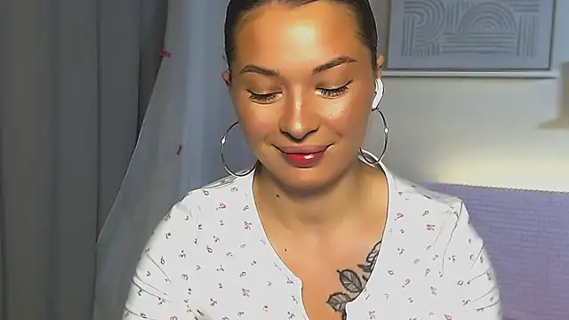 AlexaSven Adlı Modelin Canlı XXX Sohbeti