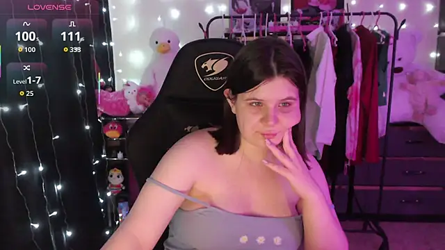 AmyVibess 现场XXX聊天