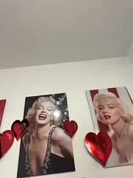 Czat XXX na żywo – MiaBlonde1