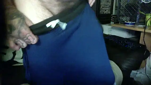 Živý XXX chat KinkyTOMan