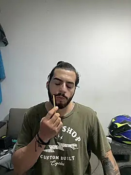 thomas_gun's Live XXX Chat