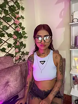 Chat +18 de Dirty_isabella18 ao vivo