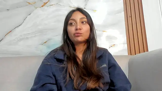 دردشة LilyGarcia الجنسية المباشرة