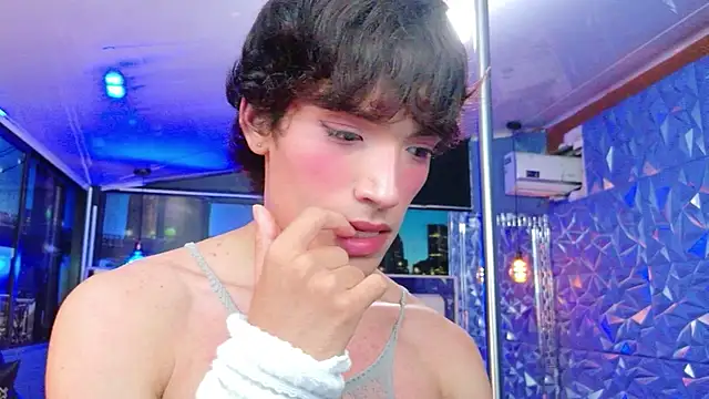 AlecciaNova – Live XXX-chat