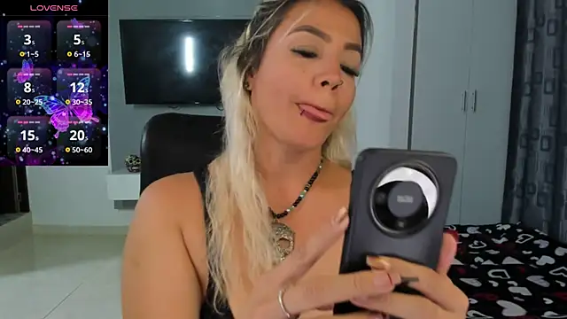 دردشة LuCKy_JoK الجنسية المباشرة