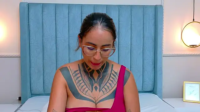 NicoleBlum Chat XXX live