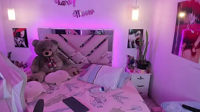 Karly_moon XXX чат на живо