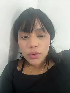GoddessBrunette Chat XXX live