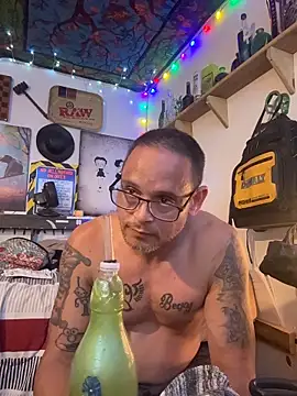Buffshagswell's Live XXX Chat