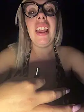 EvaWelly Chat XXX live