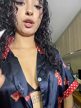 Chatroom XXX en direct de RosseMelody