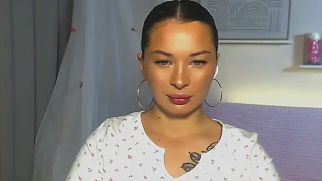 AlexaSven live XXX chat