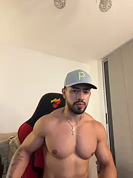 Ezzio_Scolaro Live XXX-Chat