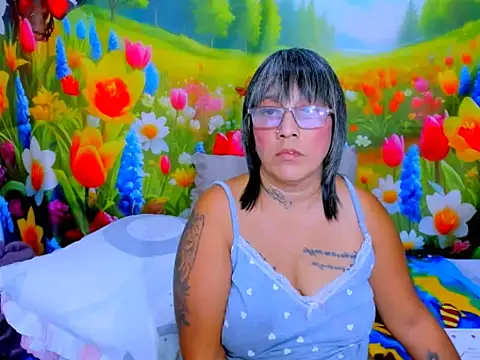 indianroxy 现场XXX聊天