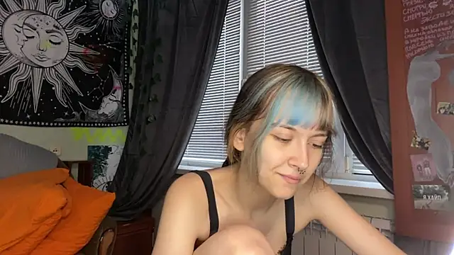 YourFavoriteAltgirl's Live XXX Chat