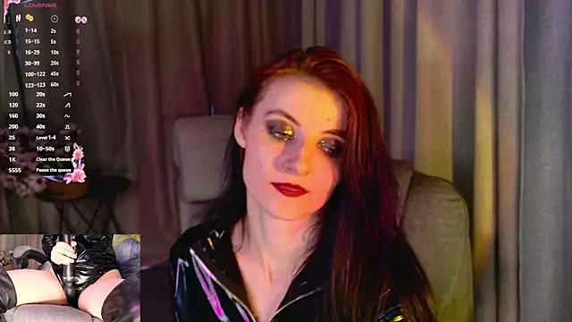 NicoleLuxe live XXX chat