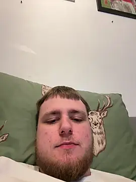 BigDickLiam12 Show in webcam