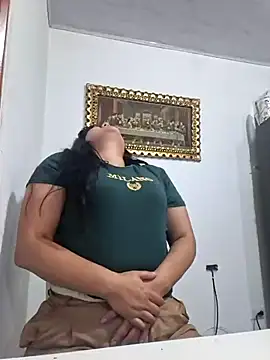 Chat +18 de Sophie-hatter ao vivo