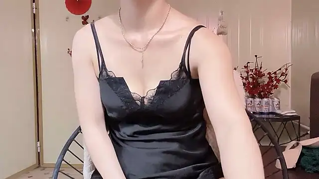 Онлайн чат XXX LinhChi_9x