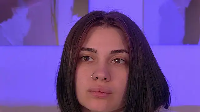 AdrianaToress Chat XXX live