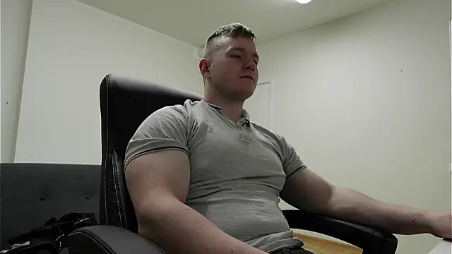 Richard_Dullas Live XXX-chat