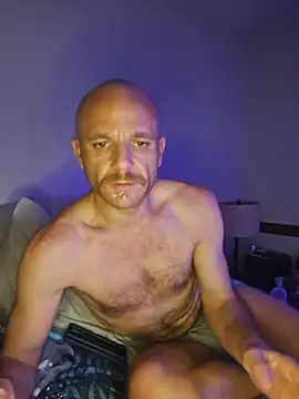 FrankieFuckMeXX Chat XXX in diretta