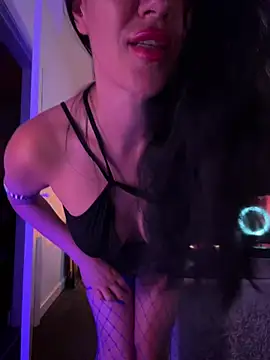 XLucilleX's Live XXX Chat