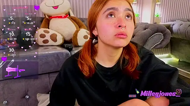 Živý XXX chat MilleyJones