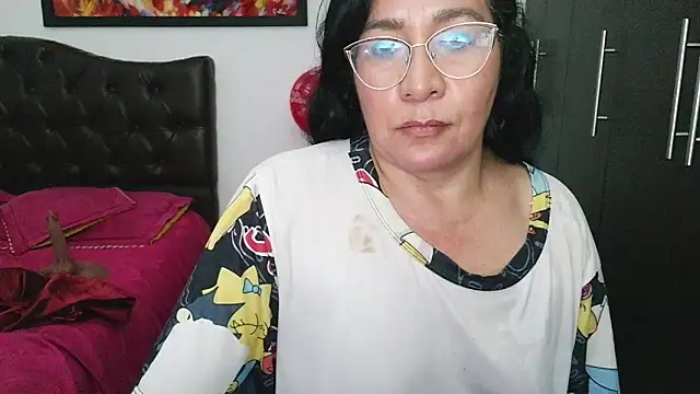 Grace_mature_milf Adlı Modelin Canlı XXX Sohbeti