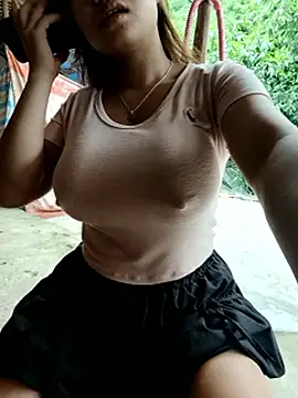 Rubyy_Nk Chat XXX in diretta