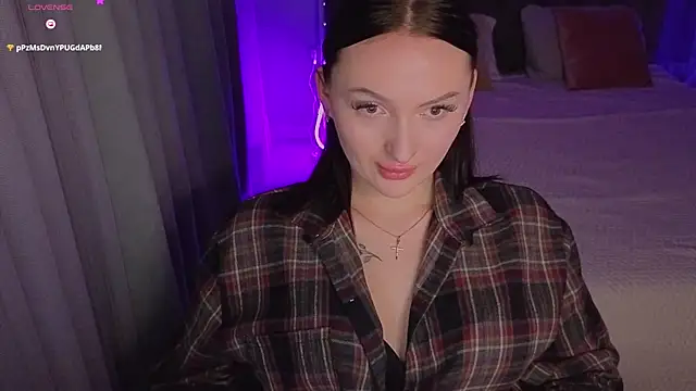 Chatroom XXX en direct de MizLouLou