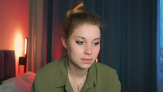 Sairallyn's Live XXX Chat