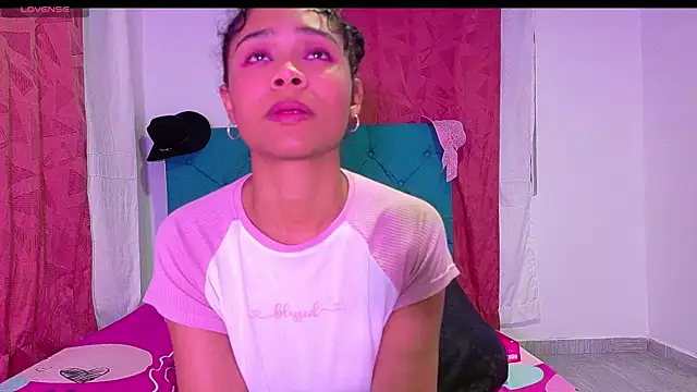 Chatroom XXX en direct de Kristall_06
