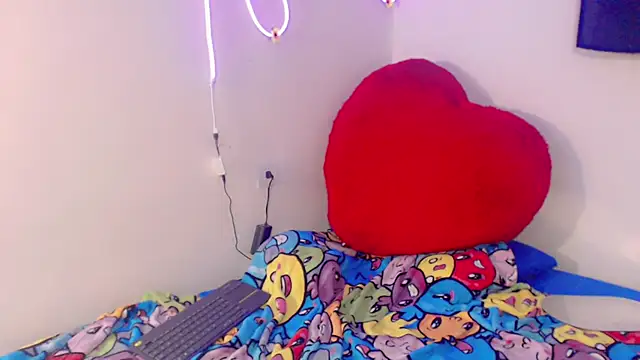 fer_sophia élő XXX-chatje